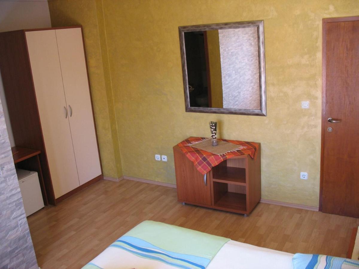 Accomodation Noki21 ロヴィニ エクステリア 写真