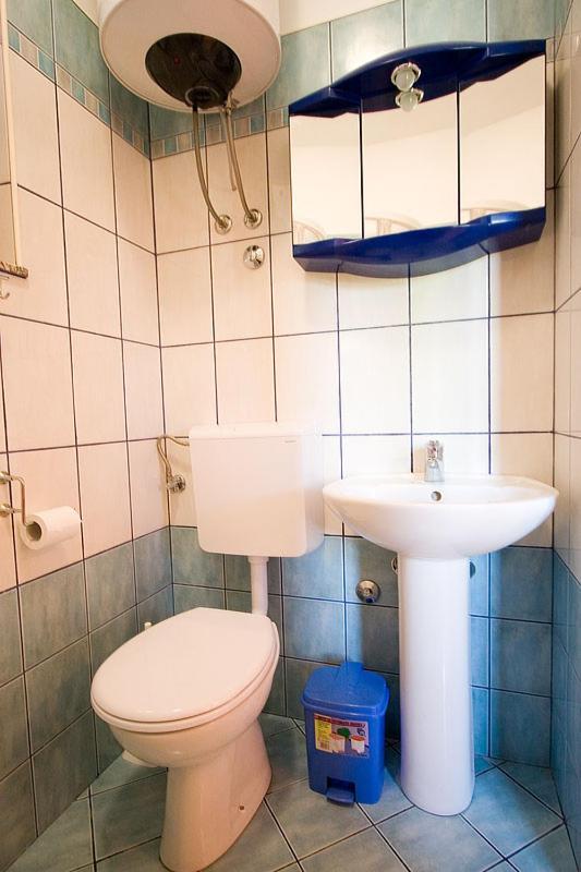 Accomodation Noki21 ロヴィニ エクステリア 写真
