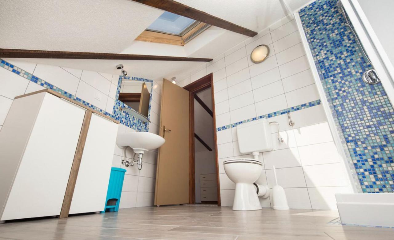 Accomodation Noki21 ロヴィニ エクステリア 写真