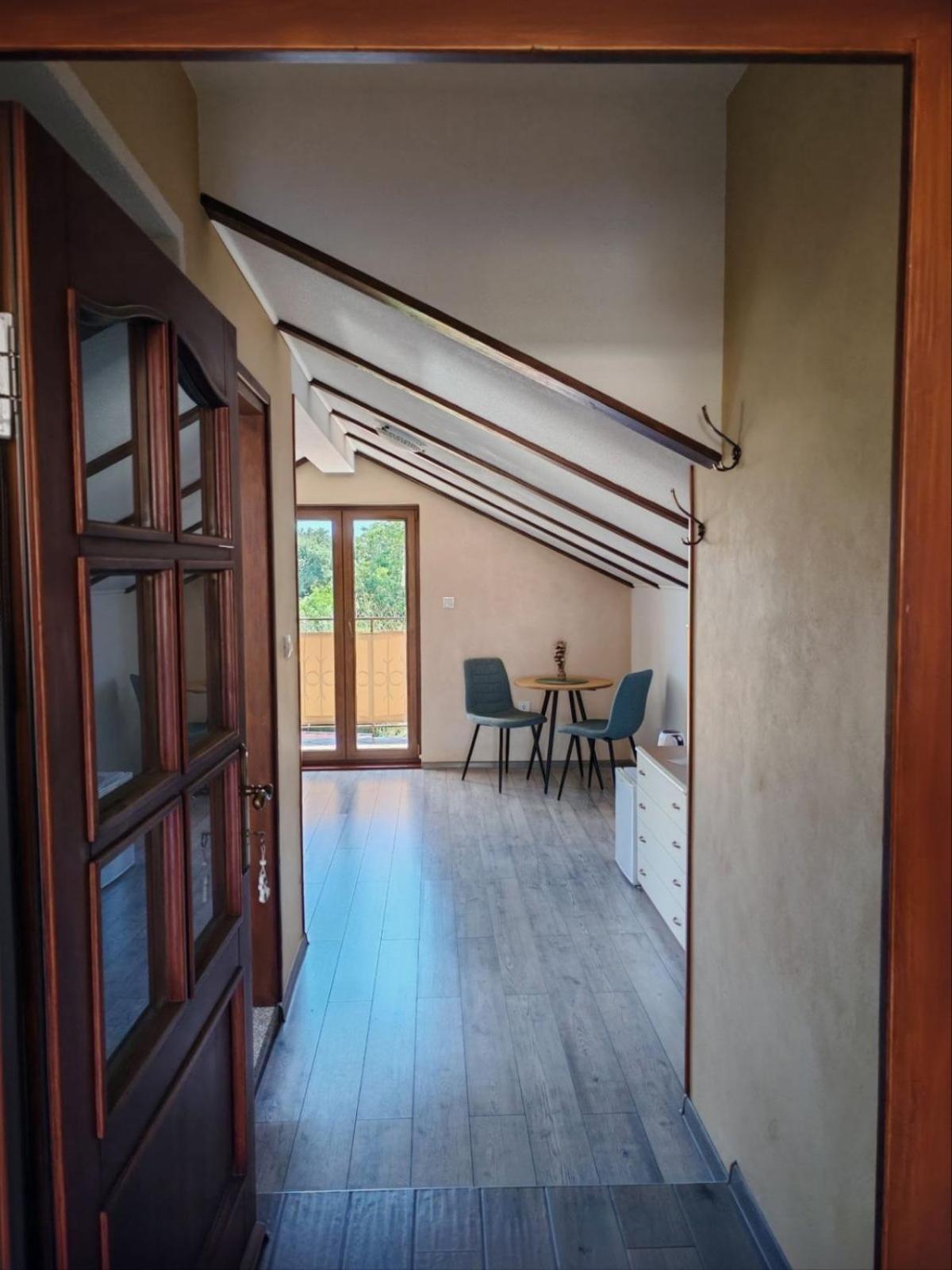 Accomodation Noki21 ロヴィニ エクステリア 写真